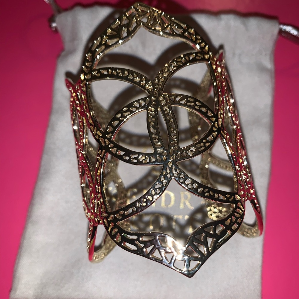 Kendra Scott gold bracelet cuff